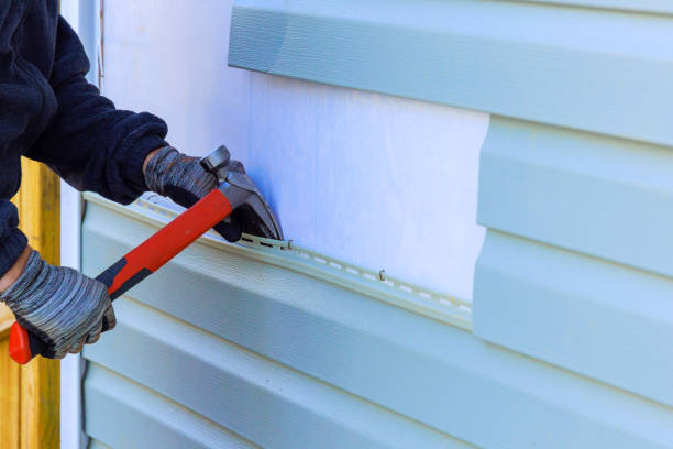 Reliable Siding Inspection contractor in Hebron, IL by Squared Siding